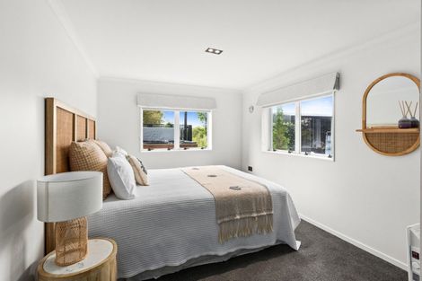 Photo of property in 55 Breadalbane Avenue, Havelock North, 4130