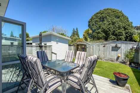 Photo of property in 8 Mako Avenue, Whiritoa, Whangamata, 3691