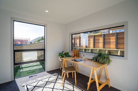 Photo of property in 92 Kotare Street, Waikanae, 5036