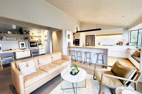 Photo of property in 15 Harper Street, Chatswood, Auckland, 0626