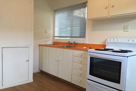 Photo of property in 132 Triangle Road, Massey, Auckland, 0614