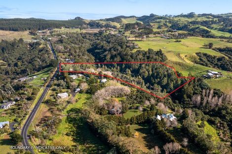 Photo of property in 370 Rimmer Road, Helensville, 0875