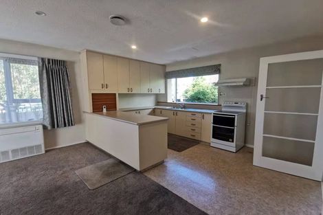 Photo of property in 11 Manor Place, Bryndwr, Christchurch, 8053