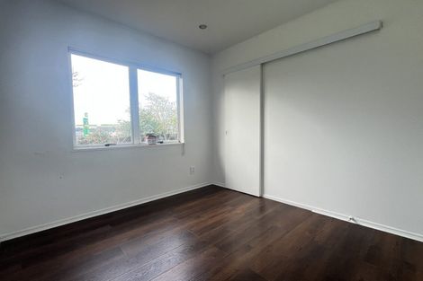 Photo of property in 25 Fearnley Grove, Albany, Auckland, 0632