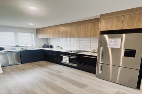 Photo of property in 6 Parenga Lane, Kumeu, 0810