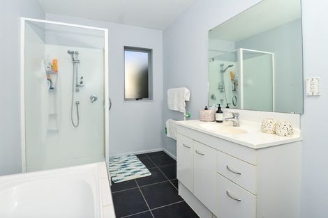 Photo of property in 16a Richan Street, Glenview, Hamilton, 3206