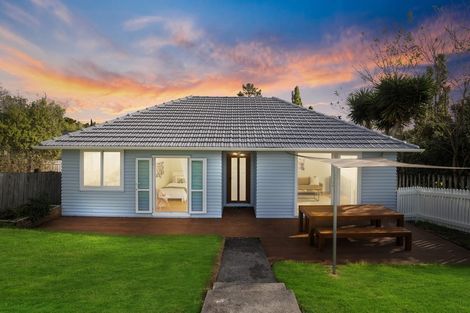 Photo of property in 88a Kervil Avenue, Te Atatu Peninsula, Auckland, 0610