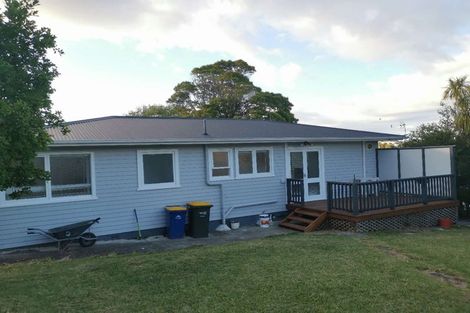 Photo of property in 17 Diana Drive, Glenfield, Auckland, 0627