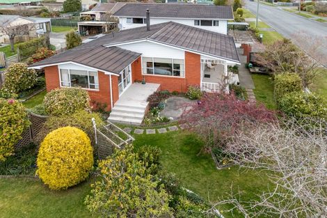 Photo of property in 58 George Street, Geraldine, 7930