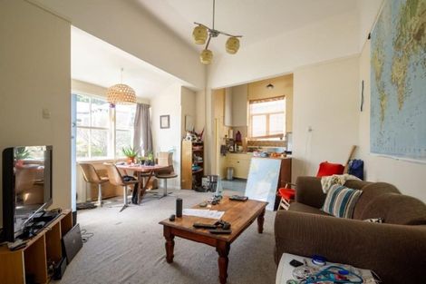 Photo of property in 23 Nairn Street, Mount Cook, Wellington, 6011