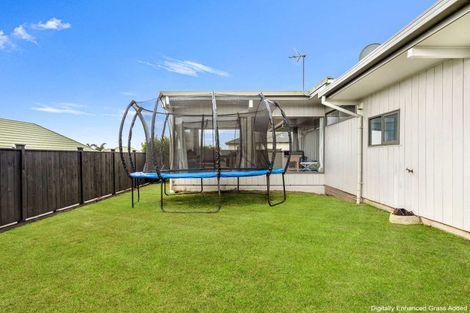 Photo of property in 247a Hill Road, The Gardens, Auckland, 2105