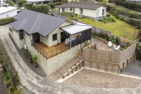 Photo of property in 5a Waikowhai Place, Raglan, 3225