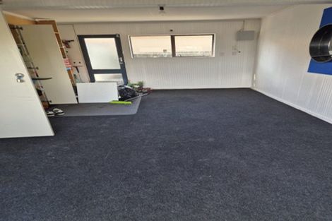 Photo of property in 211 Milson Line, Milson, Palmerston North, 4414