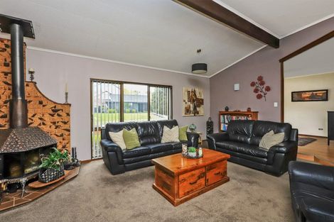 Photo of property in 38 Kent Terrace, Taradale, Napier, 4112