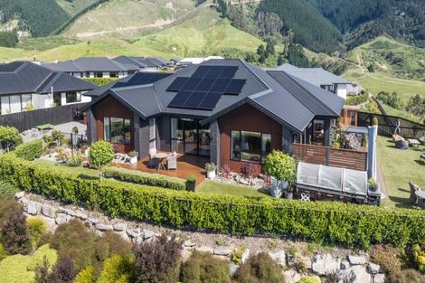 Photo of property in 17 Huntaway Close, Stoke, Nelson, 7011