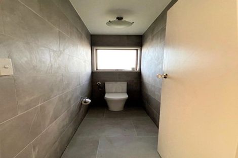 Photo of property in 2/10 Central Avenue, Papatoetoe, Auckland, 2025