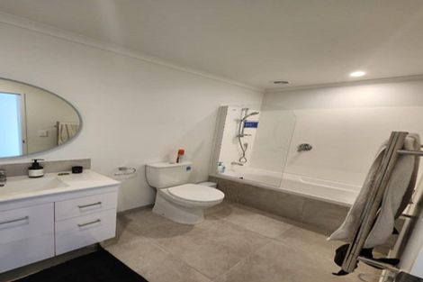 Photo of property in 114 Kuaka Drive, Takanini, 2112