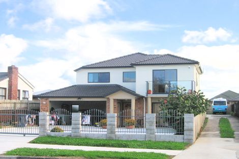 Photo of property in 2/11 Dreadon Avenue, Papatoetoe, Auckland, 2025