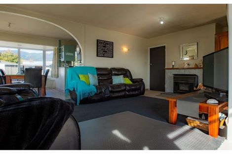 Photo of property in 291 Nayland Road, Stoke, Nelson, 7011