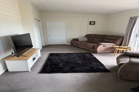 Photo of property in 81a Percy Kinsman Crescent, Riverstone Terraces, Upper Hutt, 5018