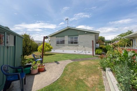 Photo of property in 7b Nimmo Avenue West, Waikanae, 5036
