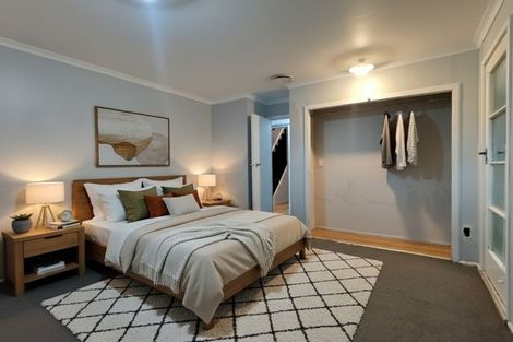 Photo of property in 32 Castle Crescent, Stokes Valley, Lower Hutt, 5019