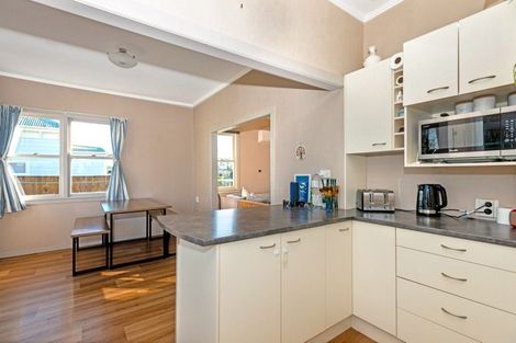 Photo of property in 444 Palmerston Road, Gisborne, 4010