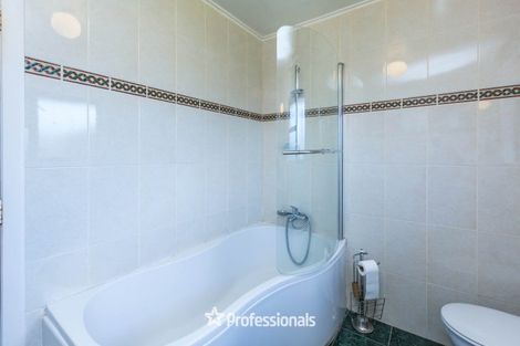 Photo of property in 8 Coates Grove, Silverstream, Upper Hutt, 5019