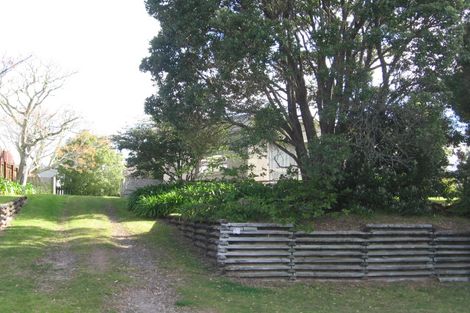 Photo of property in 417 Linton Crescent, Whangamata, 3620