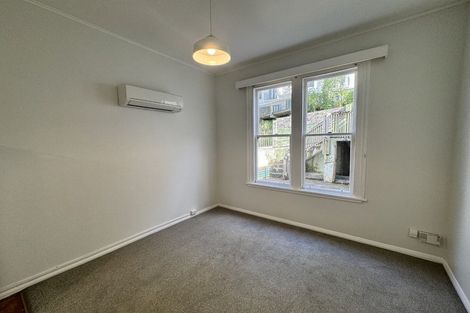 Photo of property in 355 The Terrace, Te Aro, Wellington, 6011
