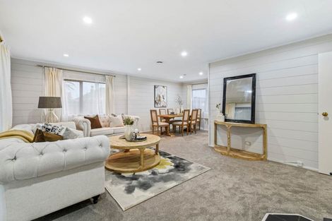 Photo of property in 28a Vincent Street, Howick, Auckland, 2014