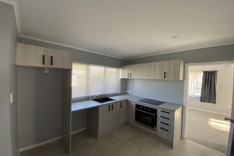 Photo of property in 20 Clayton Road, Manurewa, Auckland, 2102
