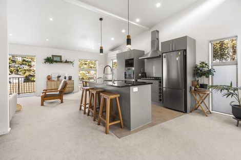 Photo of property in 23a Waikato Street, Island Bay, Wellington, 6023