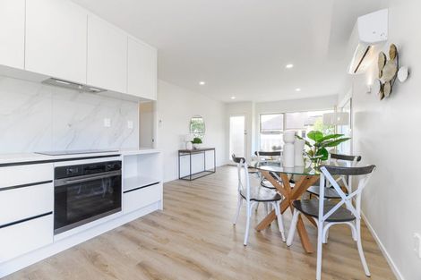 Photo of property in 3/104 Nile Road, Milford, Auckland, 0620