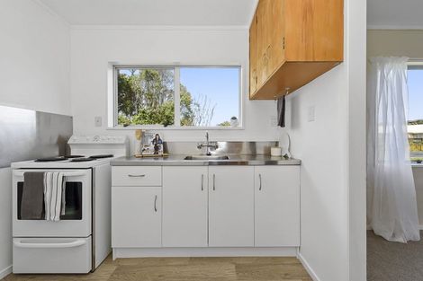 Photo of property in 77 Lake Crescent, Hamilton Lake, Hamilton, 3204