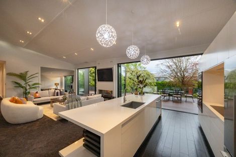 Photo of property in 27a Phoenix Avenue, Hokowhitu, Palmerston North, 4410