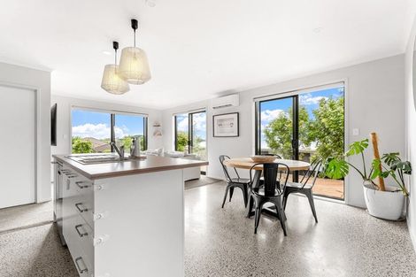 Photo of property in 9 Tuaraki Drive, Wellsford, 0900