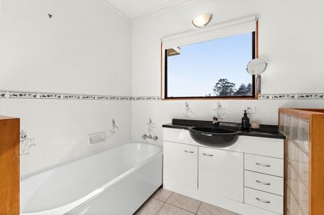 Photo of property in 2/3 Lighthouse Road, Bluff Hill, Napier, 4110