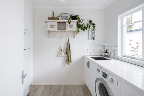 Photo of property in 25 Hall Street, Cambridge, 3434