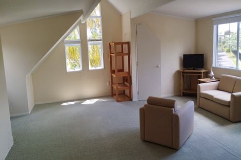 Photo of property in 1 Cotebrooke Lane, Hillcrest, Hamilton, 3216