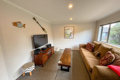 Photo of property in 7a Watino Place, Pohara, Takaka, 7183