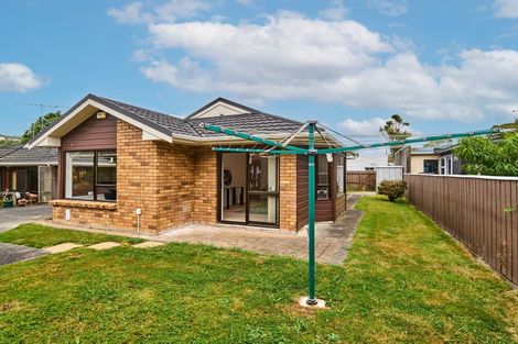 Photo of property in 219c Main Road, Tawa, Wellington, 5028