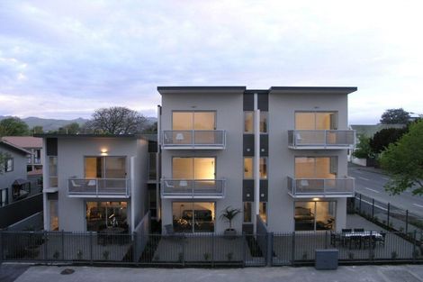 Photo of property in 9/318 Barbadoes Street, Christchurch Central, Christchurch, 8011