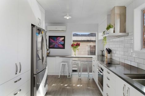 Photo of property in 11 Warihi Place, Ngongotaha, Rotorua, 3010