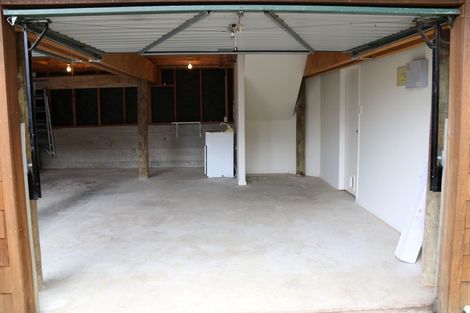 Photo of property in 149 Matipo Road, Te Atatu Peninsula, Auckland, 0610