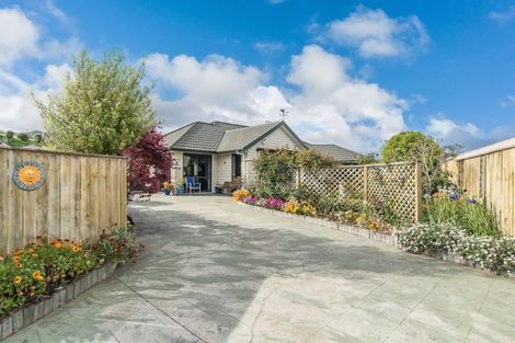 Photo of property in 20 Harry Shaw Way, Raumati South, Paraparaumu, 5032