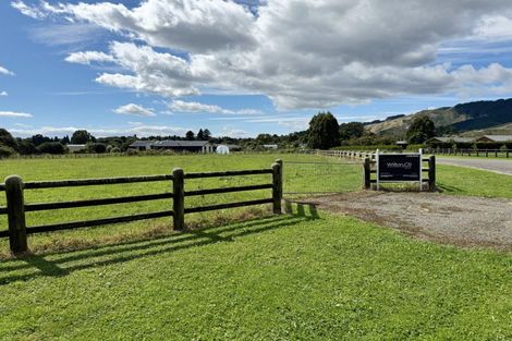 Photo of property in 11 Milbel Way, Levin, 5571