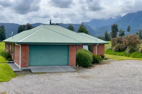 Photo of property in 224 Cook Flat Road, Fox Glacier, 7886