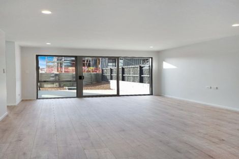 Photo of property in 34 Papai Lane, Massey, 0614