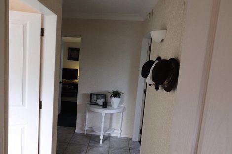Photo of property in 186e Marine Parade, Mount Maunganui, 3116